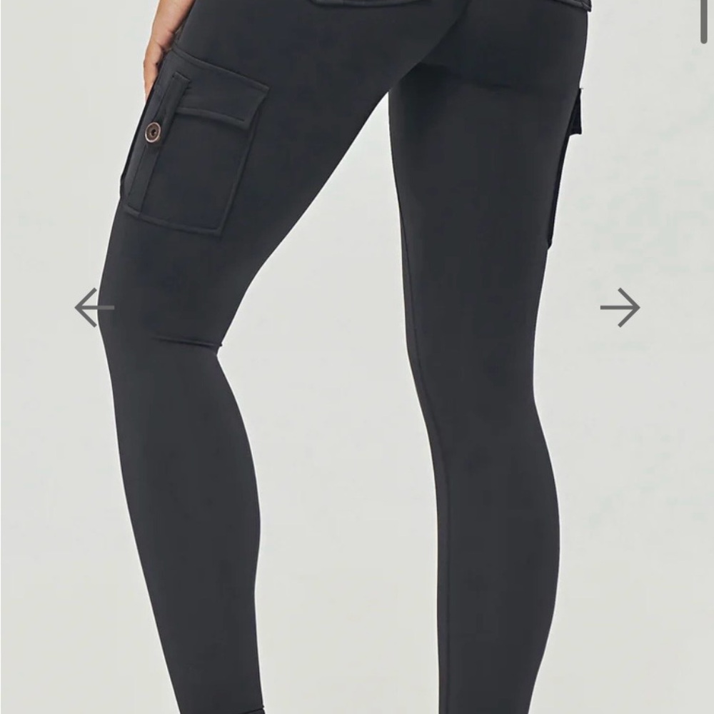 Firmabs Black High-Waisted Leggings with Cargo Pockets - Picture 6 of 9